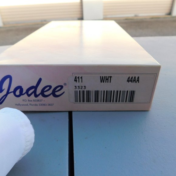 Jodee White New Bra 44 AA Mastectomy Bra NWT - Picture 2 of 4